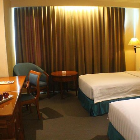 Grand Arkenso Park View Hotel Semarang Luaran gambar