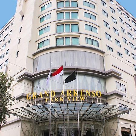 Grand Arkenso Park View Hotel Semarang Luaran gambar