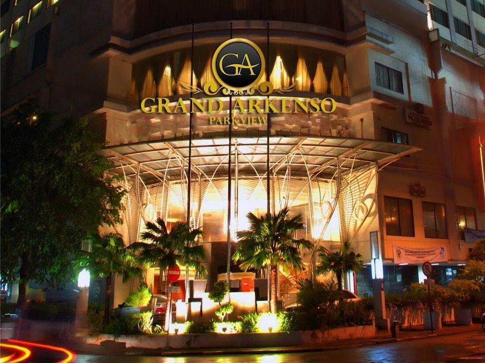 Grand Arkenso Park View Hotel Semarang Luaran gambar
