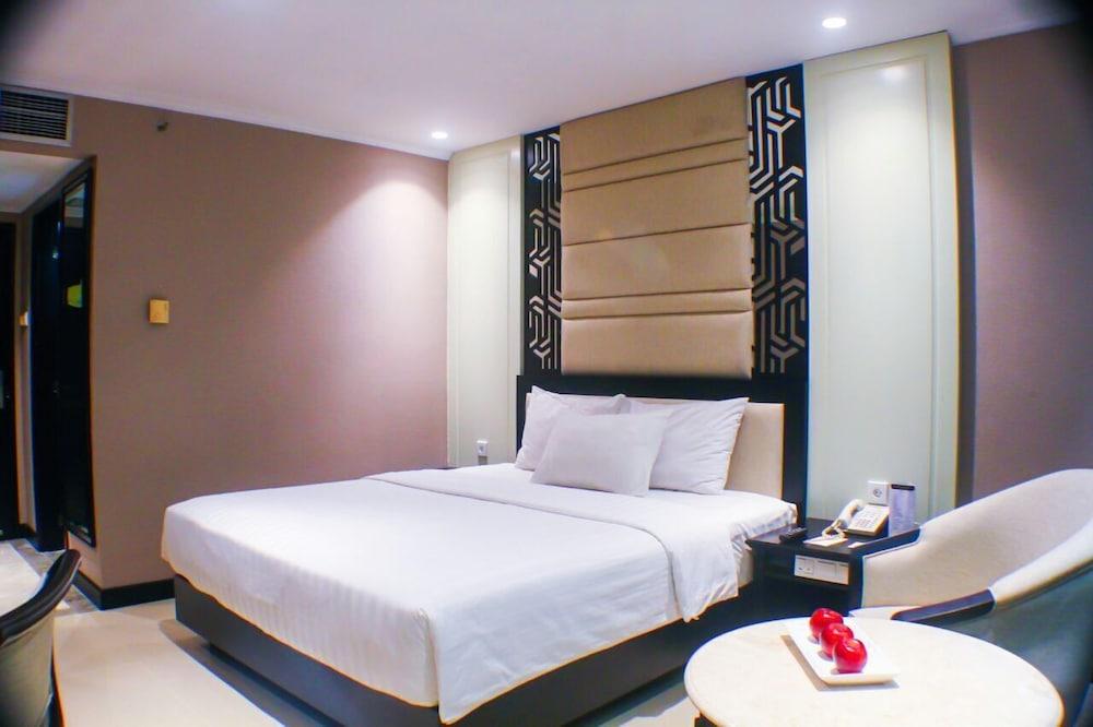 Grand Arkenso Park View Hotel Semarang Luaran gambar