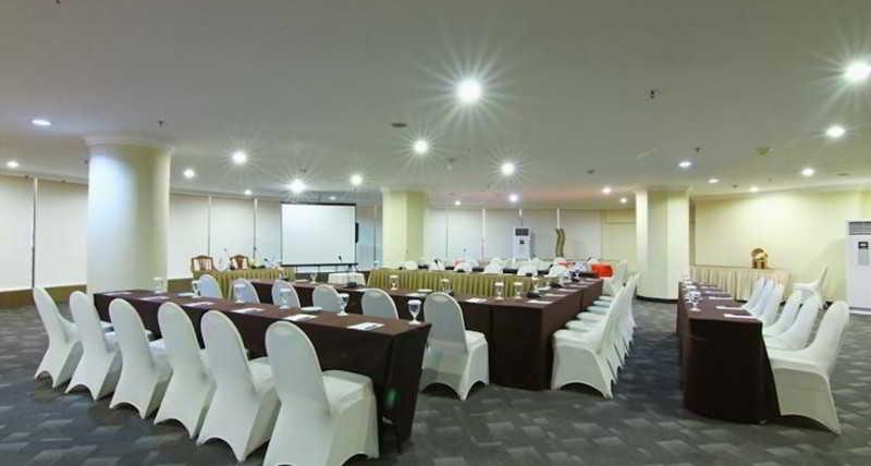 Grand Arkenso Park View Hotel Semarang Luaran gambar