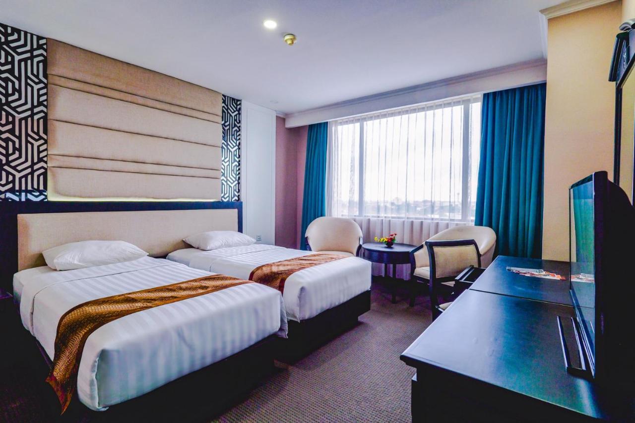 Grand Arkenso Park View Hotel Semarang Luaran gambar