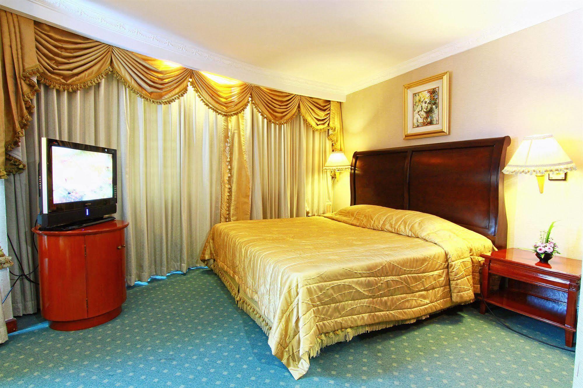 Grand Arkenso Park View Hotel Semarang Luaran gambar